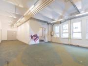 Lagerfläche mit ebenerdiger Einfahrt in Ansfelden zu...