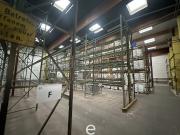Lagerfläche von 250m² bis ca. 2.500m² mit 2x Laderampen...