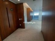 Laje Comercial de 665,57m² e 18 vagas de garagem com...