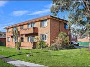 Lake Heights | Three Bedroom Townhouse
