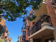 Lake Street Locale, Spacious Apartment in Laneway Complex