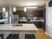 Lake Vue 11F2