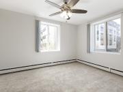 Lake West on France 2 Bedroom Apartment for Rent at 3029...