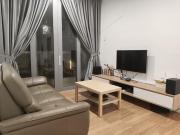 LAKEFRONT RESIDENCE DUAL KEY UNIT for RENT IDEAL FOR...