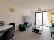 Lakeside Flat Apartment Lakeside View in London