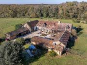 Lalinde – Au bout d’une impasse: Périgourdine rénovée...