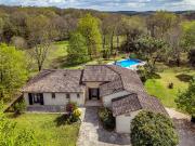 Lalinde – Villa En Pierre Double Garage Piscine 1.7 Km...