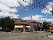 Lamadrid 2000, Casa con Local en Esquina de 3 Ambientes...