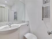 Lambrook Terrace, Fulham/Parson. 3 bed apartment to rent...