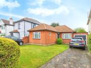 Lambs Lane North, Rainham, 3 Bedroom Detached
