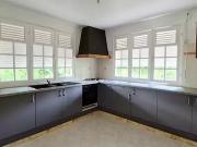 Lamentin 97129 Location maison 5 pièces t5 jardin terrasse