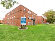 Lamoreaux Gardens 1 Bedroom Apartment for Rent at 47...