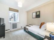 Lancaster Gate, London W2, 5 bedroom flat to rent...