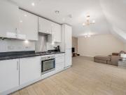 Lancaster Road, Barnet EN4, 3 bed flat to rent, £2,850...