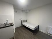 Lancaster Road, Northolt UB5, Room to rent, £1,100 pcm |...