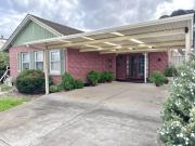 Land 440 m², 3 Bedrooms, 2 Living Areas, Hot Spot Location