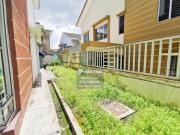 Land area 18x60, B/up 1400sq ft Gated and guarded...