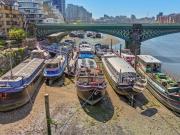 1 bedroom house boat for sale