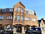 Land to rent in Second floor Front Suite Bellamy House GU32