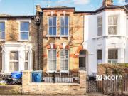 Landells Road, London SE22, 2 bed flat to rent, £2,100...