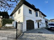LANDHAUS IN DER WACHAU / GROSS & FLEXIBEL / BLICK AUF...