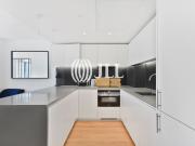 Landmark Pinnacle, London E14