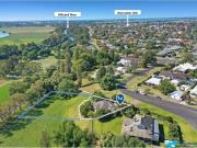 Landmark Property on City Fringe Landmark Property on City Fringe