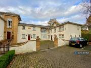 Lane Court, Manchester, M14 2 bed flat to rent £1,250...