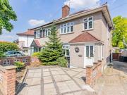 Lansbury Drive, UB4 Century 21 United Kingdom