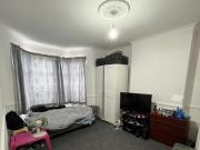 Lansdowne Road, London, IG3 8NG, United Kingdom | 2 bed...