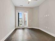 Lantower Bullhouse Studio Apartment for Rent at 504 E...