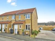 Lapwing Close, Houndstone, 2 Bedroom End
