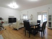 LARANJEIRO Apartamento T3 semi remodelado com 2 WC!