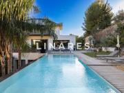 L'ARCHI K Maison T9 de 357m2 Terrain 1400m2 Garage...