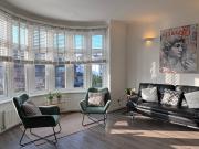 Large 1 bed flat with great natural light