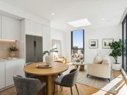 Large 1 Bedroom with Study with Parking