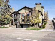 Large 2 Bd/2Ba condo in Mission with two underground...