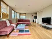 Large 3 Bedroom 2 Bath in NW1 Camden