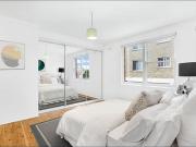 Large 3 bedroom apartment with modern kitchen + LUG