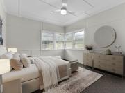 LARGE 3 BEDROOM HOUSE IN ENOGGERA ! Brand new Bathroom!