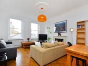 Large 3 Double Bed Flat 2 Bath 1 Ensuite Flat