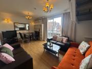 Large 4 Bed 2 Bath with Balcony Flat in Mayfair
