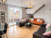Large 4 Bedrooms Duplex Flat with TerraceMayfair