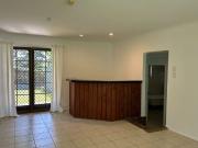 LARGE 5 BEDROOM FAMILY HOME WITH MULTIPLE LIVING AREAS