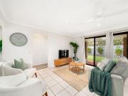 LARGE 5 BEDROOM HOME IN GRIFFIN