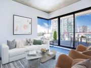 Large Accommodation with Versatile Living Zones in...