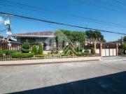 Large and Resort Type House and Lot for Sale in Balibago...