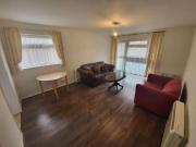 Large Bed Flat With Balcony In Windsor Court, Luton, LU1
