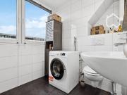 Large & bright 2 room apartment in the City center of...