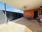 Large Character Home Only Minutes to the CBD